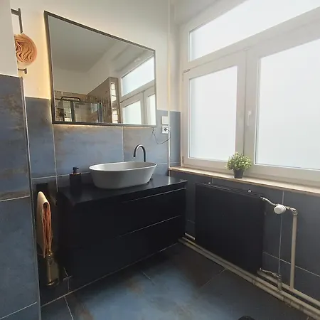 Casatua - Golden Lion - Parkplatz - Sport - Messe Apartment