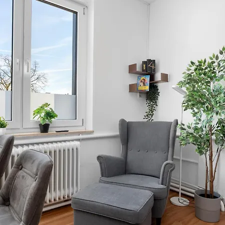 Casatua - Parkplatz - Tischfussball - Dart - Messe - Wifi - Kueche *