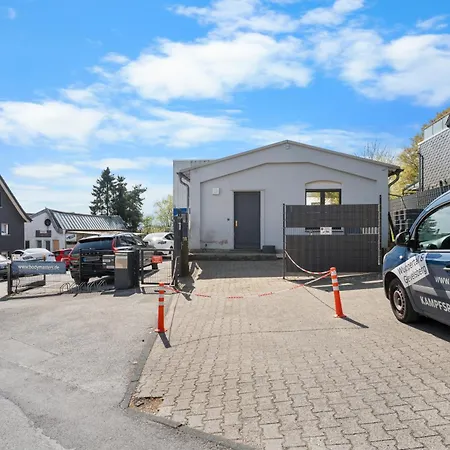 Casatua - Parkplatz - Tischfussball - Dart - Messe - Wifi - Kueche Appartamento Wuppertal