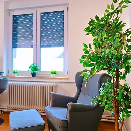 Casatua - Parkplatz - Tischfussball - Dart - Messe - Wifi - Kueche Appartamento