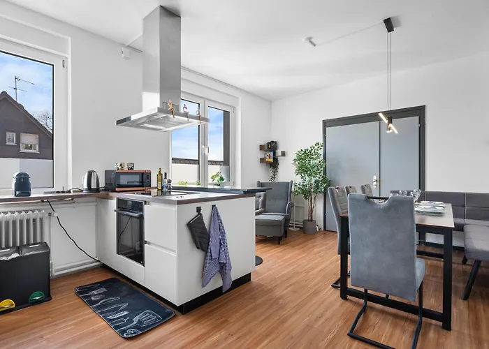 Casatua - Parkplatz - Tischfussball - Dart - Messe - Wifi - Küche Wuppertal