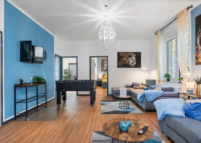 Casatua - Parkplatz - Tischfussball - Dart - Messe - Wifi - Küche Apartamento Wuppertal