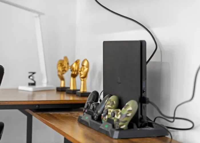 Casatua - Parkplatz - Tischfussball - Dart - Messe - Wifi - Küche