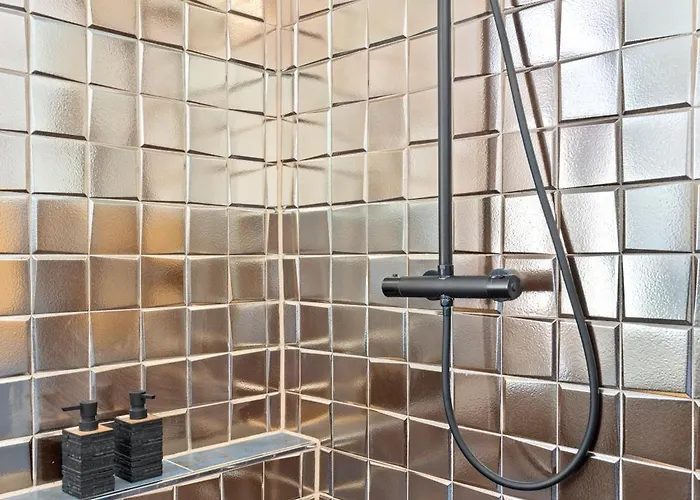 Casatua - Parkplatz - Tischfussball - Dart - Messe - Wifi - Küche Wuppertal