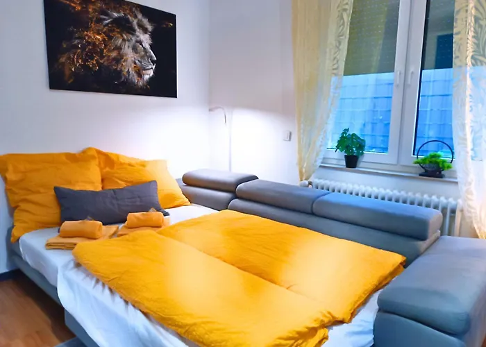 Casatua - Parkplatz - Tischfussball - Dart - Messe - Wifi - Küche Wuppertal